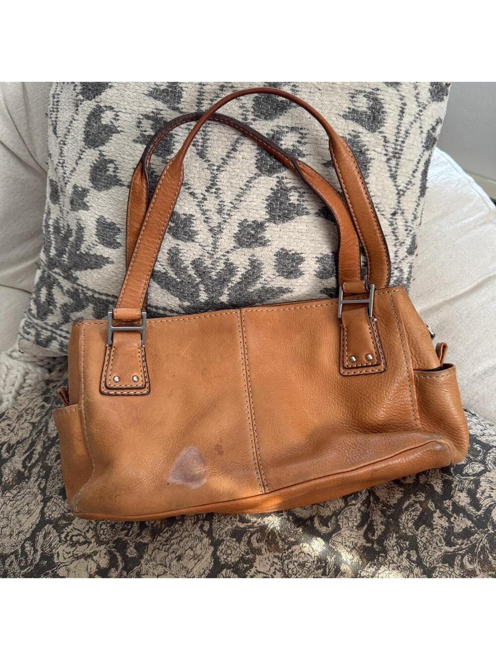 Vintage y2k Fossil medium tan light brown leather purse small straps 3 pockets